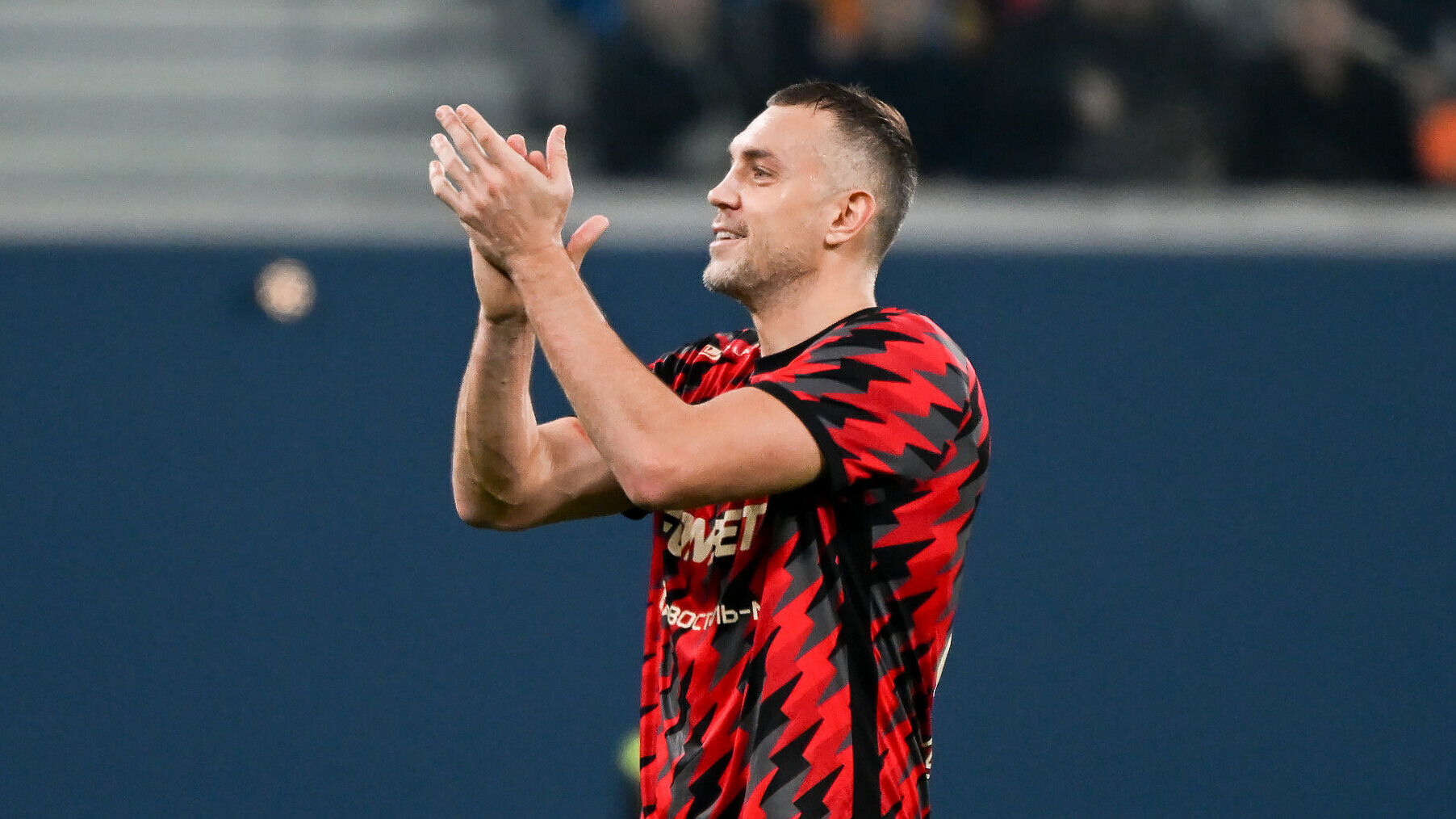 «Счастлив, чуть ли не слёзы льёт». Бубнов назвал лучшие трансферы года в России «Счастлив, чуть ли не слёзы льёт». Бубнов назвал лучшие трансферы года в России