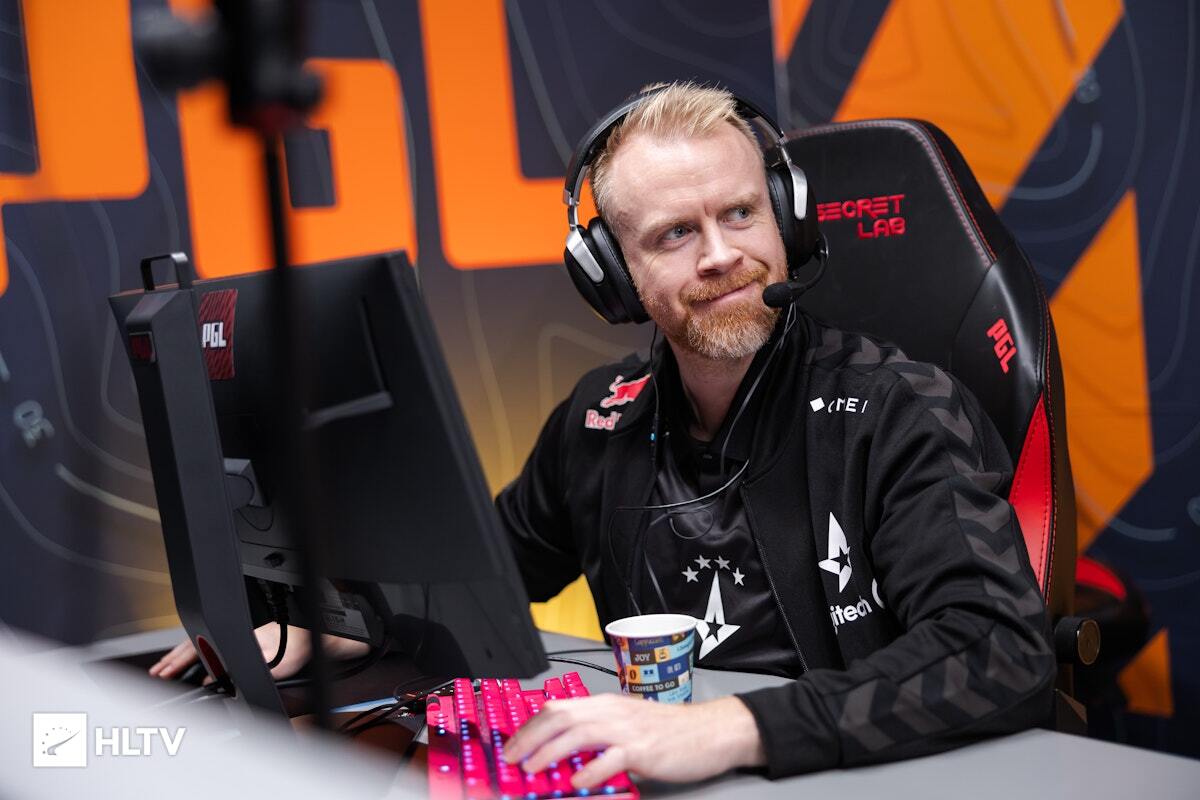 ruggah из Astralis по Counter-Strike 2 оценил давление мейджора