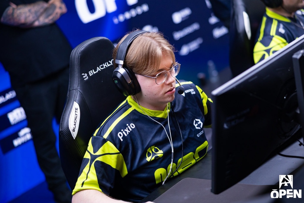 Игроки Counter-Strike 2 вспомнили свои первые матчи на про-сцене