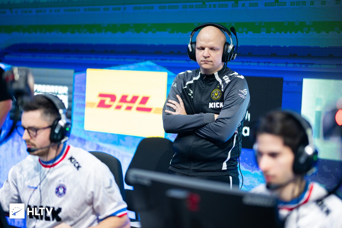 XTQZZZ рассказал о проблемах с эго в Team Vitality