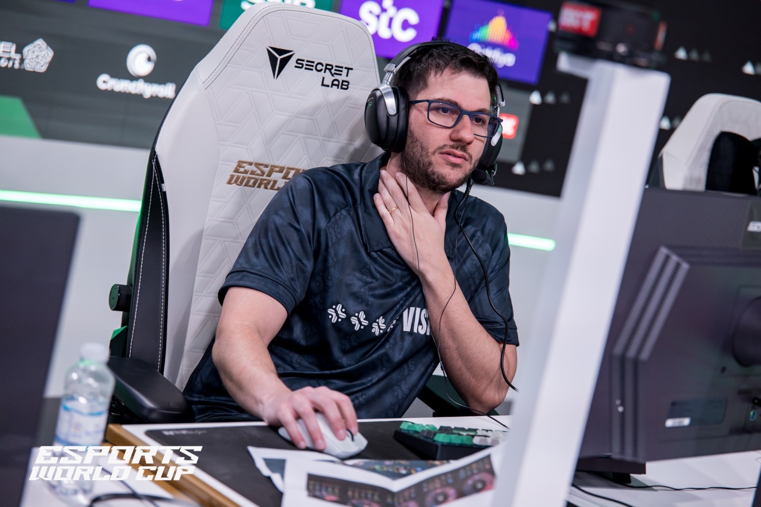 Astini опроверг слухи об усталости от Dota 2