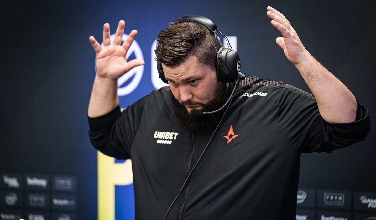 Киберспортсмены в Counter-Strike 2 назвали лучших тренеров в истории дисциплины