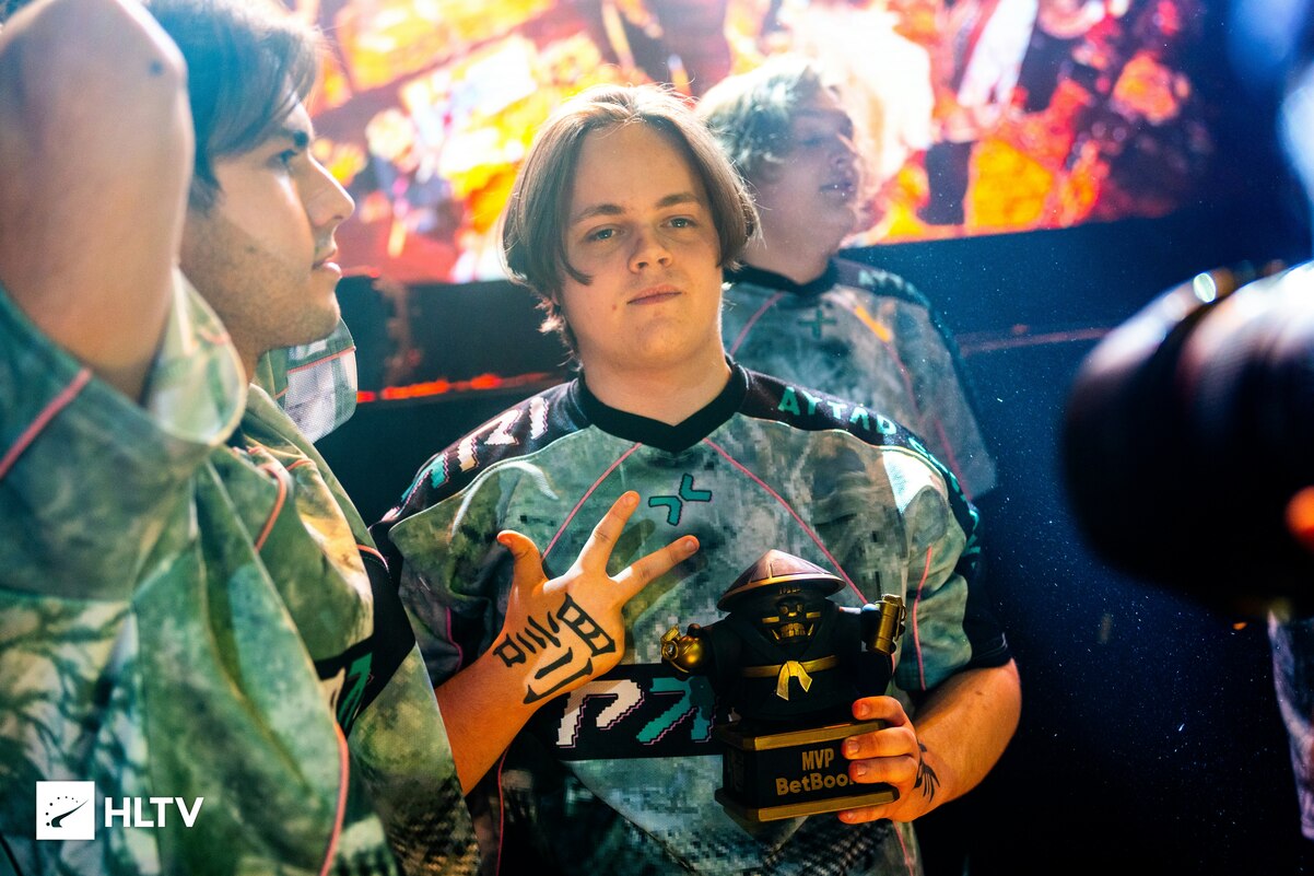 dastan ответил на критику фанатов после вылета с мейджора по CS2