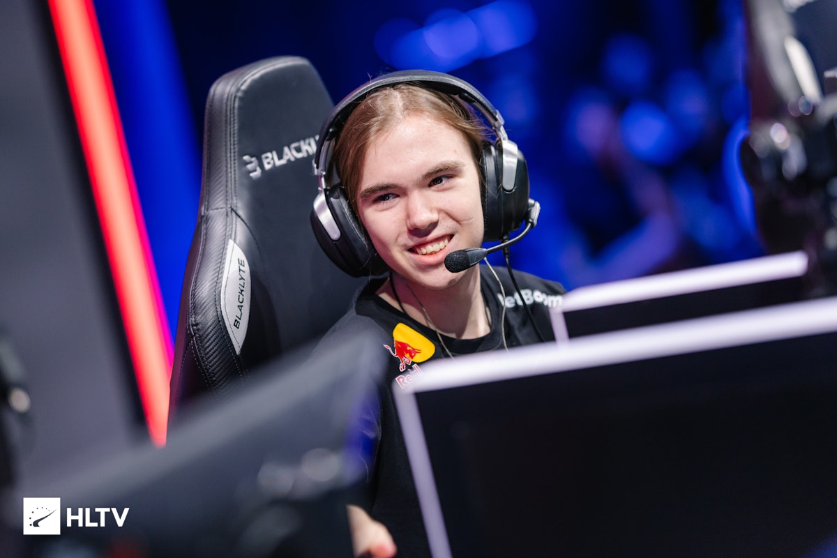 donk превзошел собственные результаты прошлого сезона по CS2