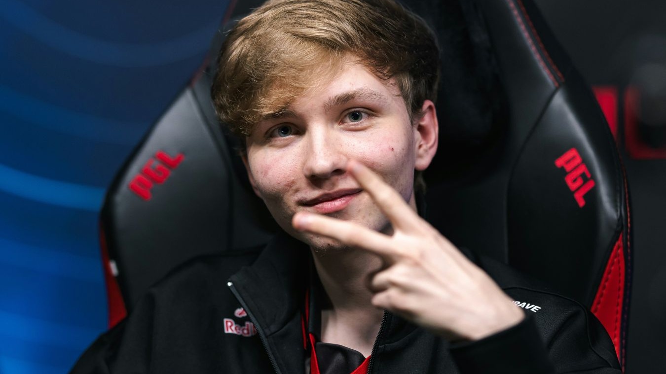 Про-игроки Counter-Strike 2 высоко оценили выступление NiKo из Team Falcons на мейджоре