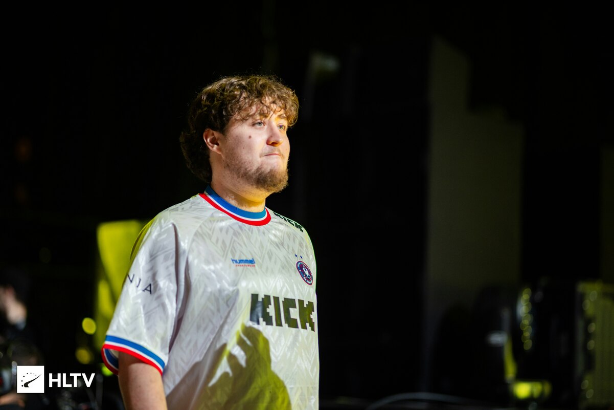 S1mple и ZywOo поделили корону лучшего снайпера на мейджоре по Counter-Strike 2