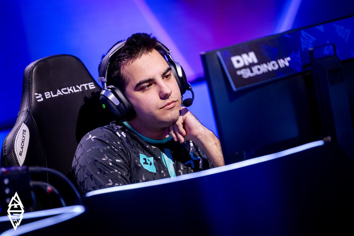 Arteezy назвал игру DM предсказуемой