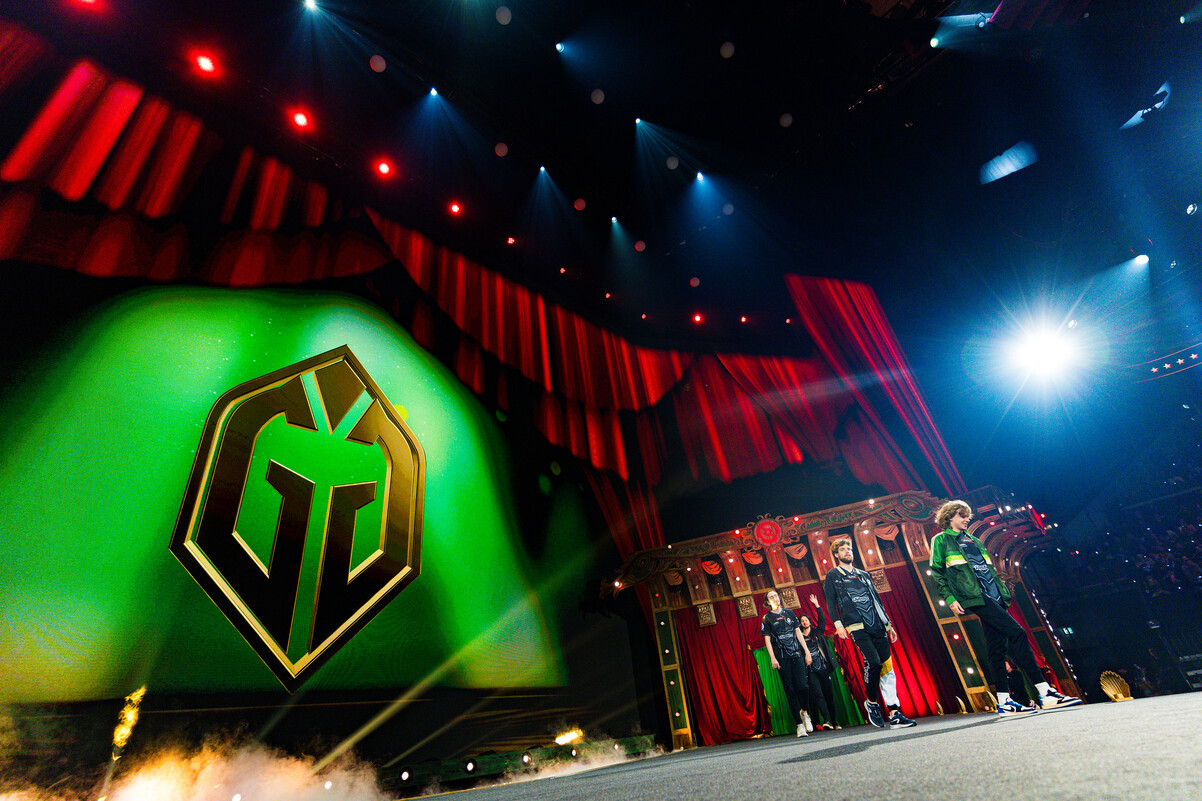 Gaimin Gladiators возвращаются в Dota 2 с перуанцами