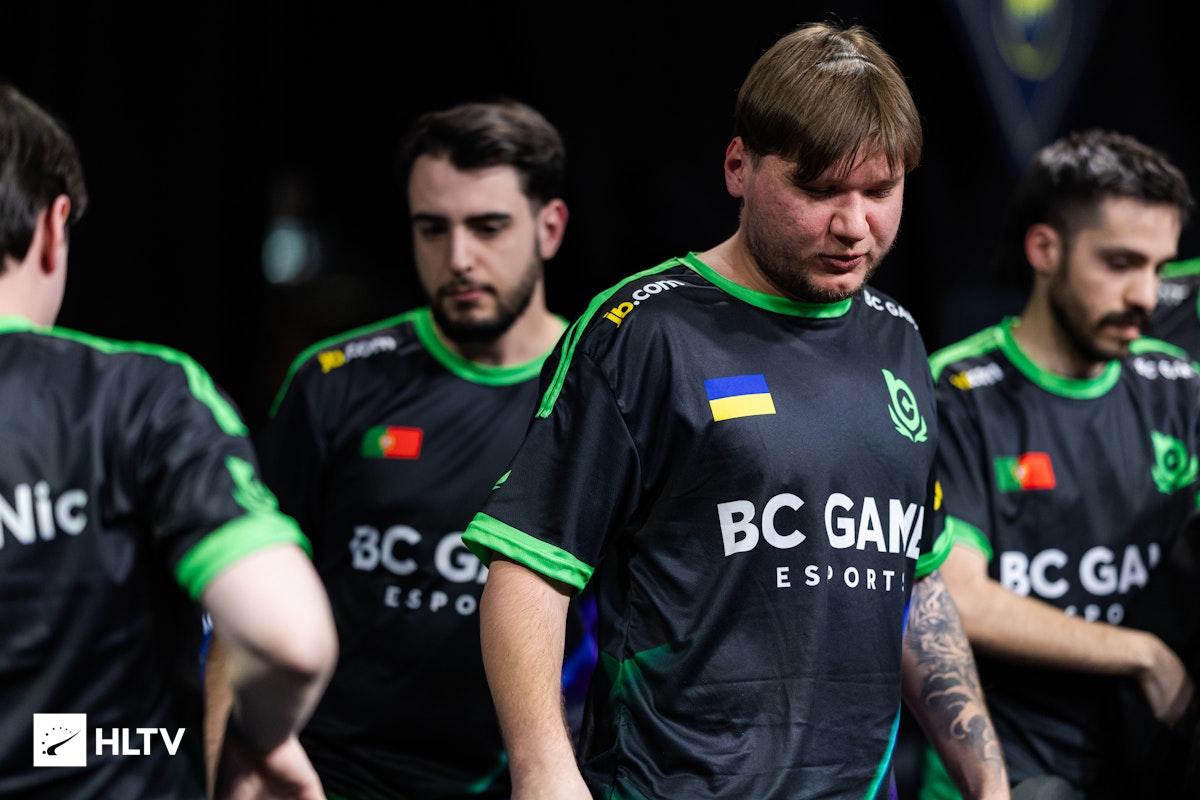 yXo заявил, что s1mple готовится стать капитаном