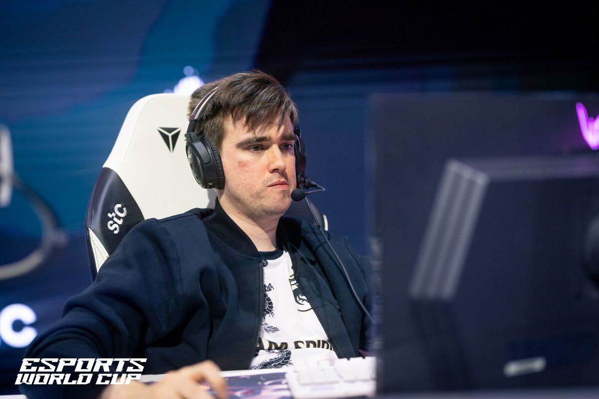 Miposhka рассказал об эволюции своих позиций в Dota 2