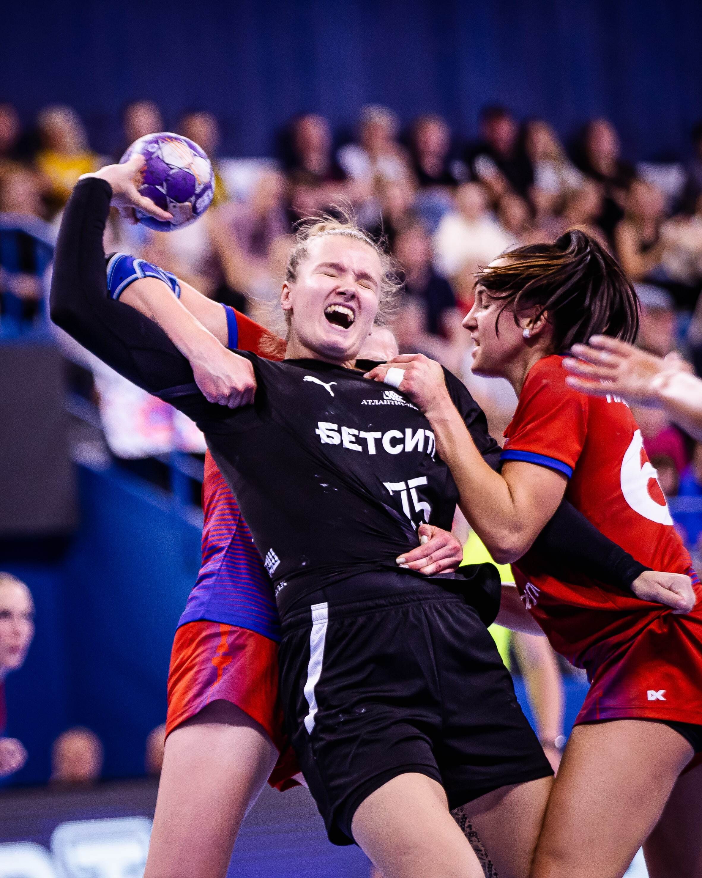 Восемь причин смотреть женский гандбол